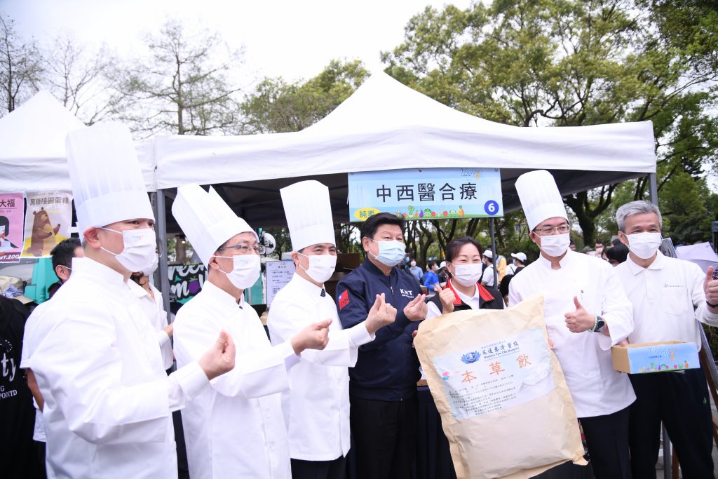 響應大愛精神︱「Young善公益蔬食市集」花蓮靜思堂園區登場