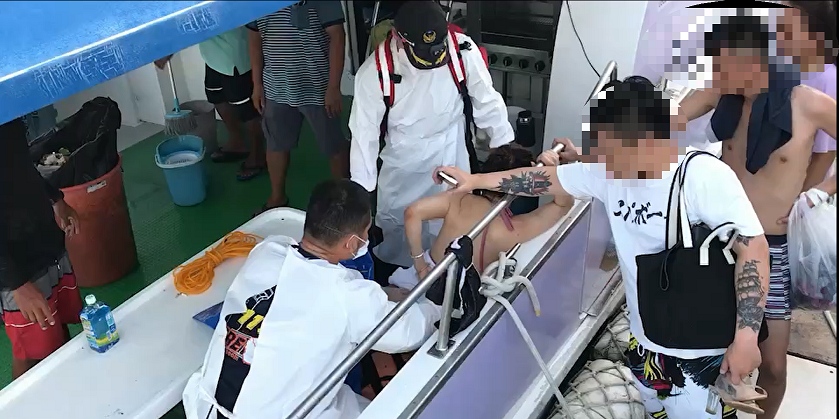 遊客騎乘水上摩托車落海撞傷臀部　墾丁警消救護送醫