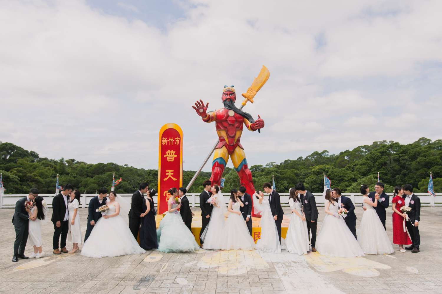 2022新竹市民聯合婚禮浪漫登場-為12對新人見證幸福