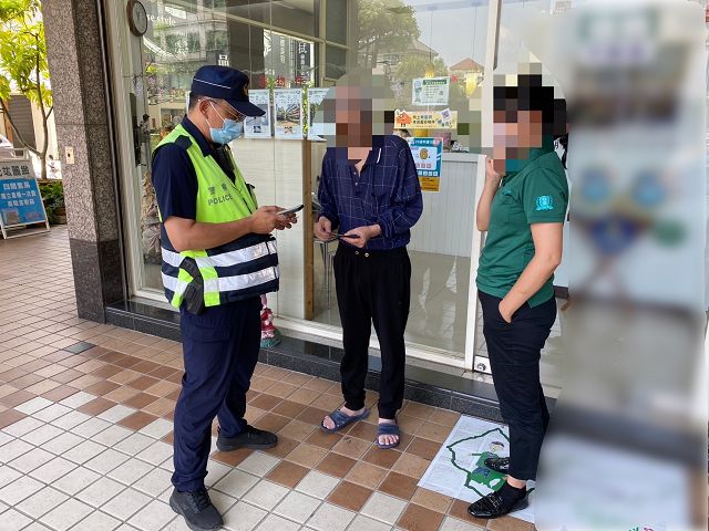 老翁失蹤通報緊急協尋　黎明警細心尋獲助返家團圓