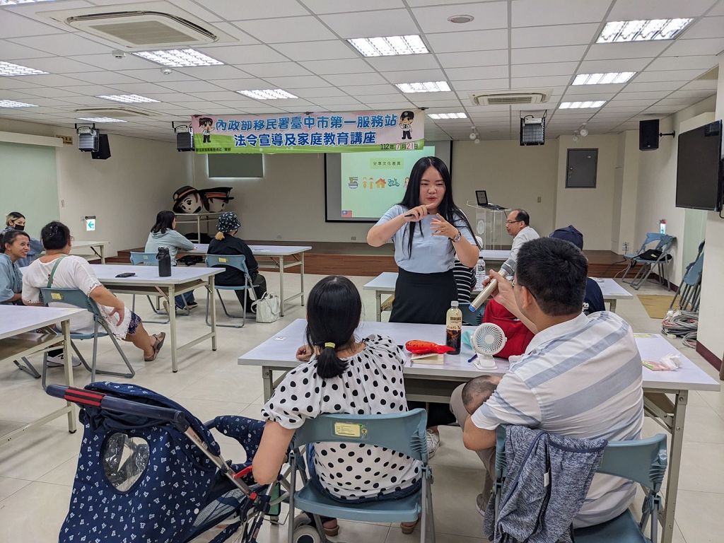 新二代自創越語學習平台 揪大家一起「學Huệ越南語」